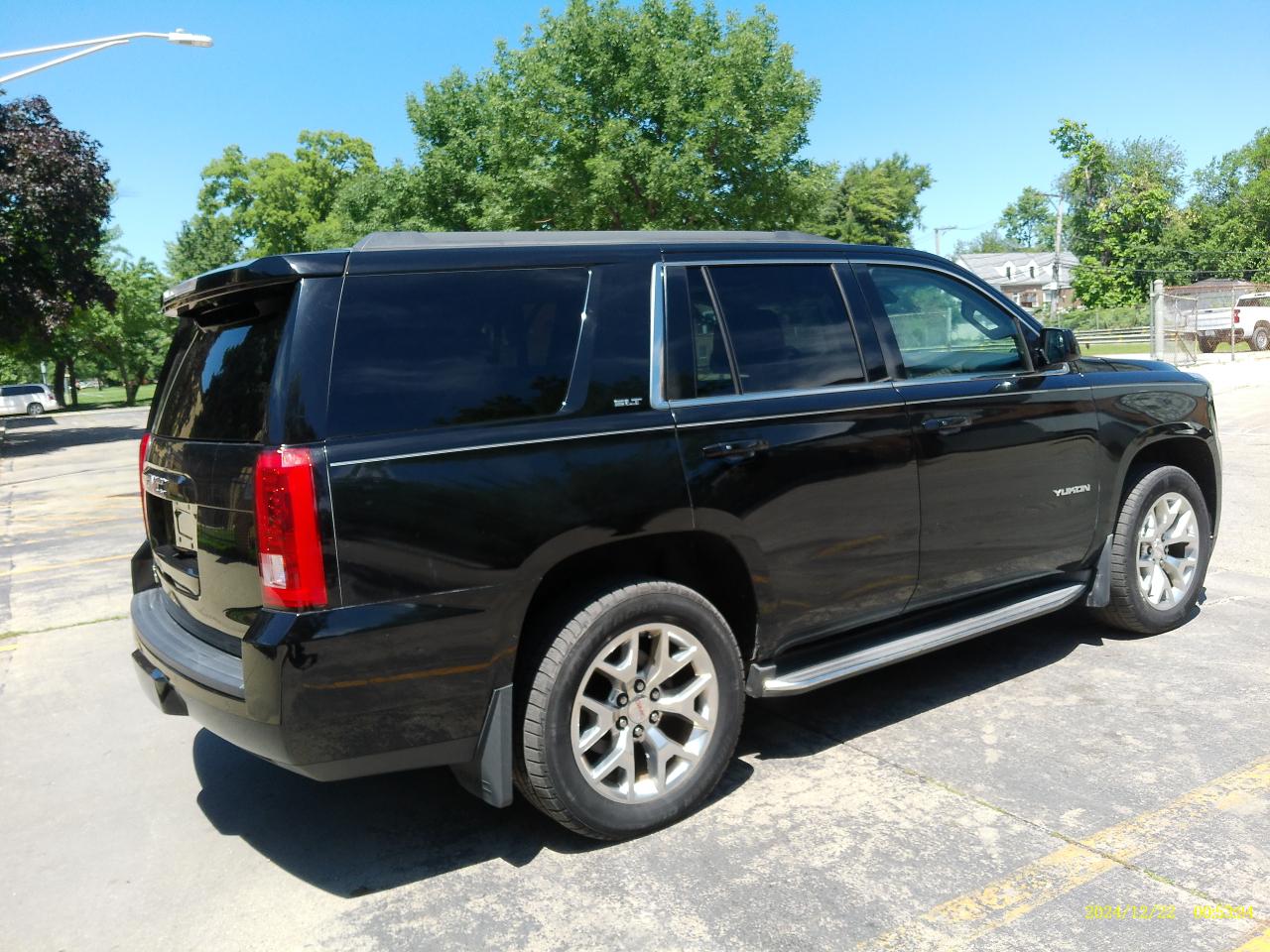 GMC Yukon SLT 4WD 2015