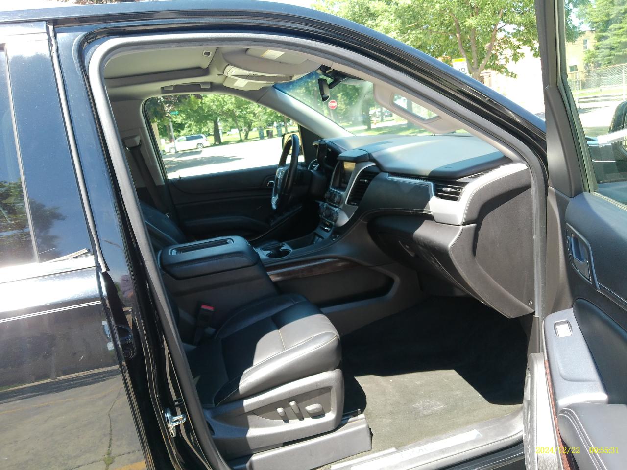 GMC Yukon SLT 4WD 2015