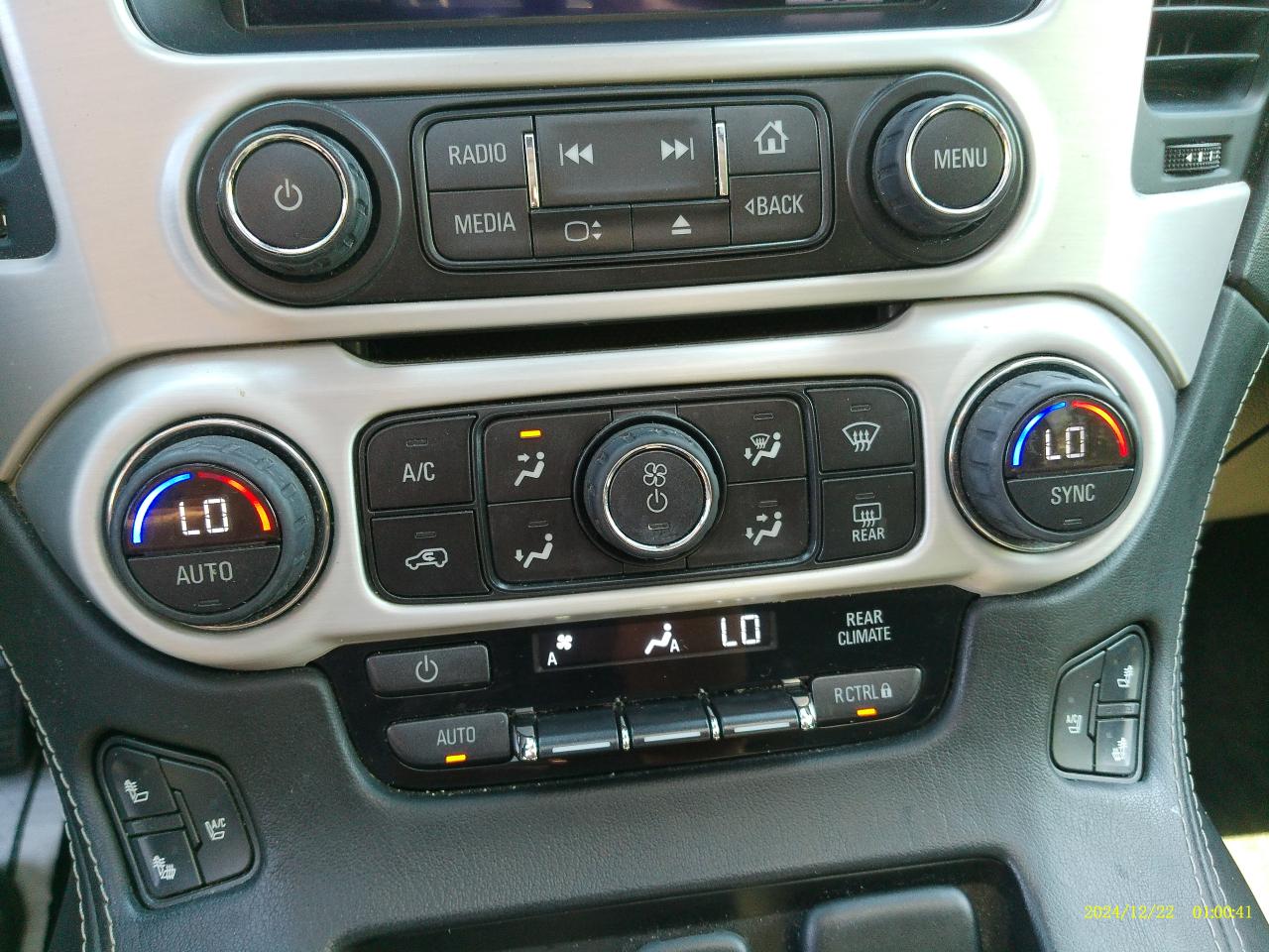 GMC Yukon SLT 4WD 2015