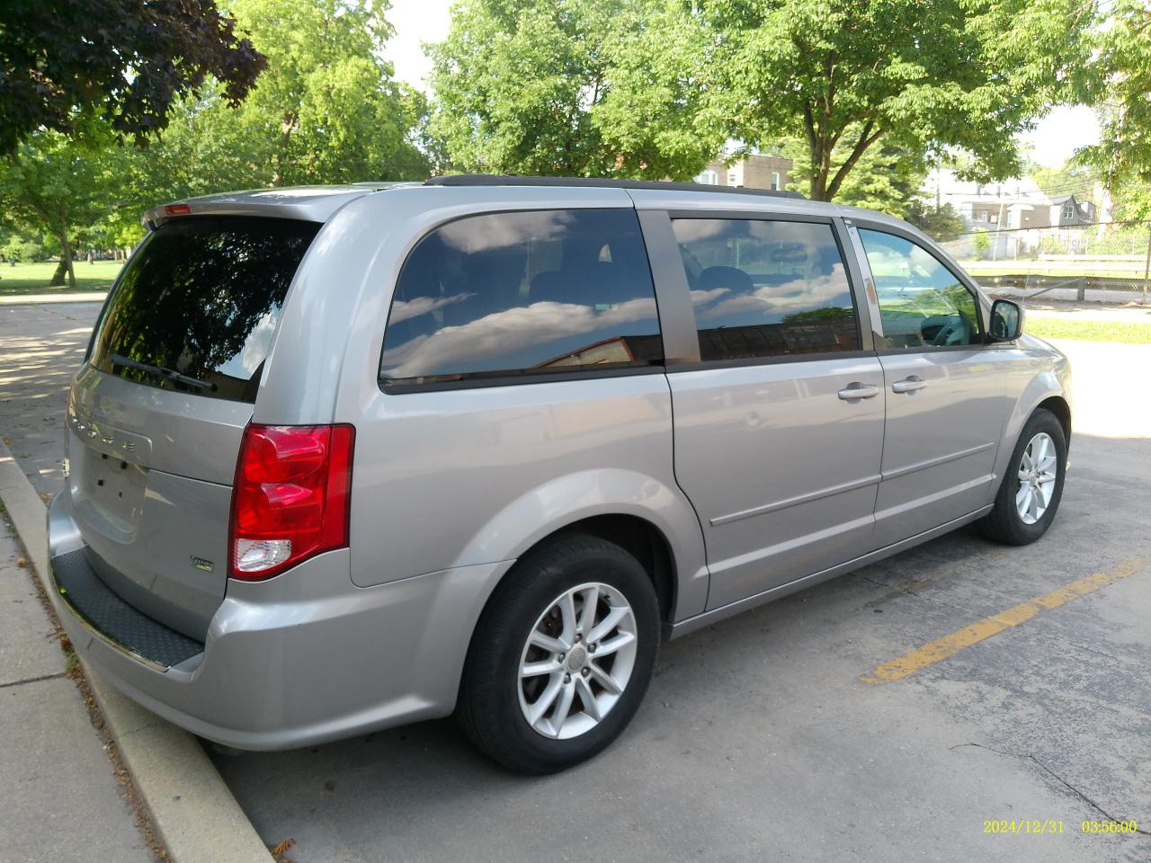Dodge Grand Caravan SXT 2013