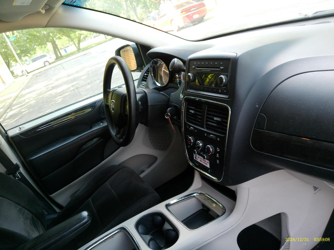 Dodge Grand Caravan SXT 2013