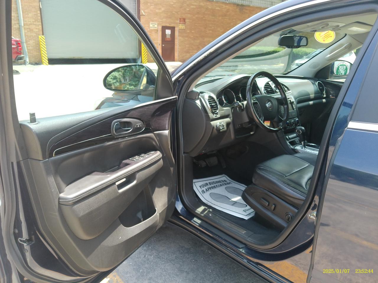 Buick Enclave Leather AWD 2015