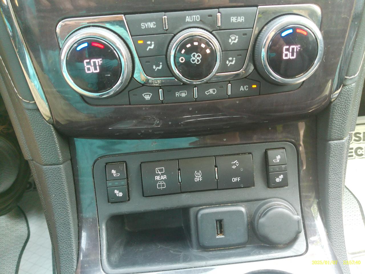 Buick Enclave Leather AWD 2015
