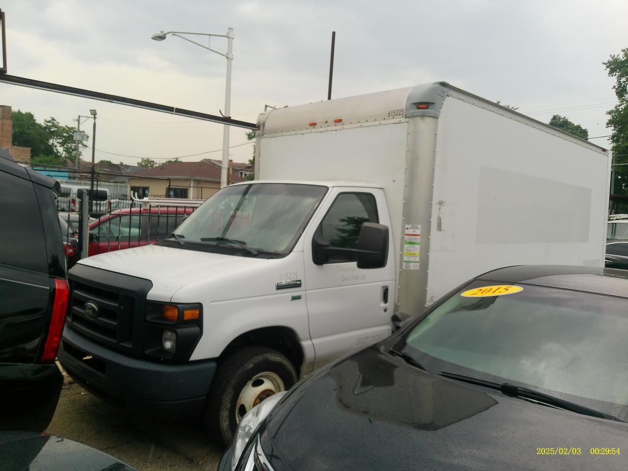 Ford Econoline E-350 Super Duty 2016