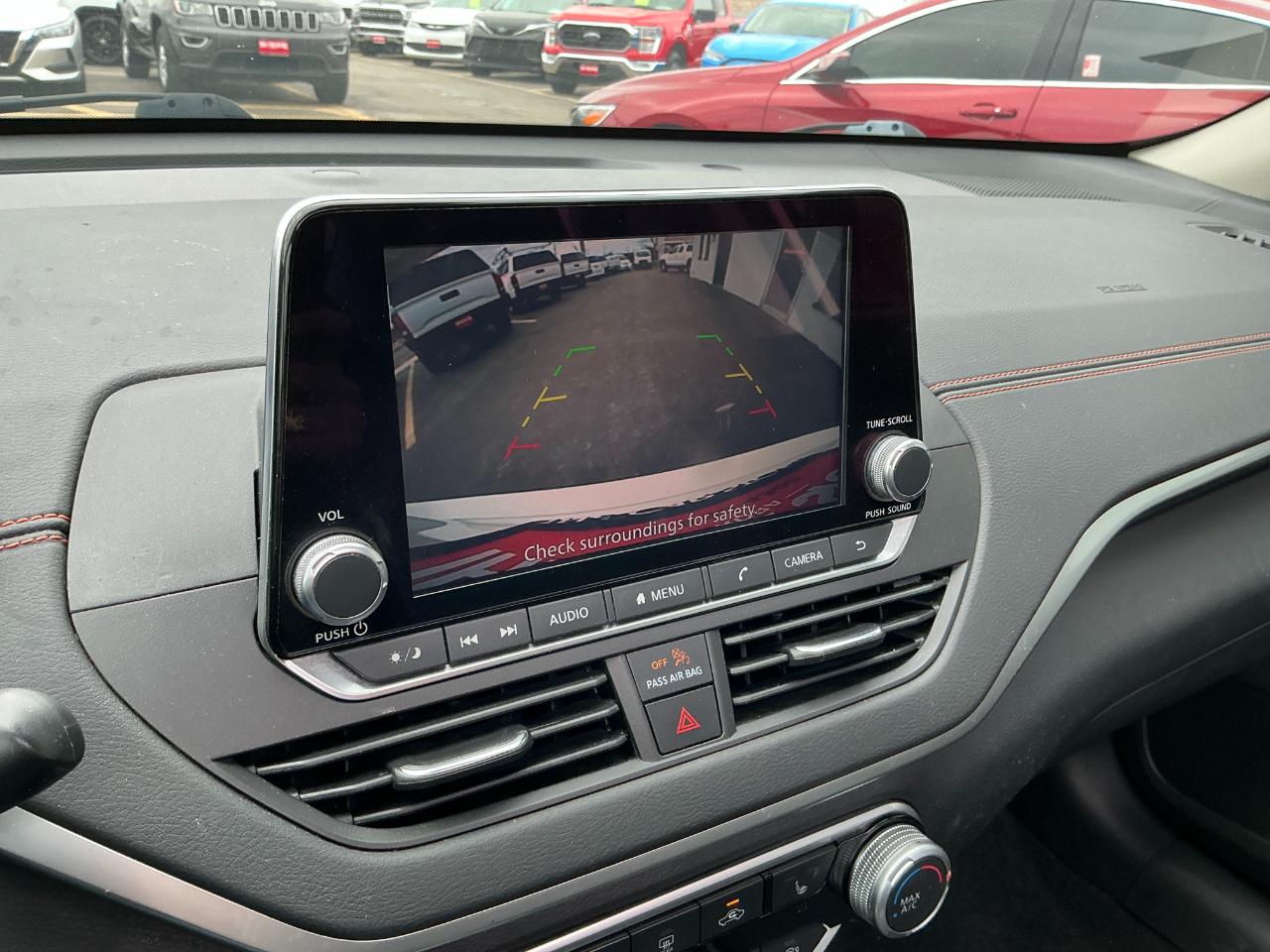 Nissan Altima 2.5 SR Sedan 2021