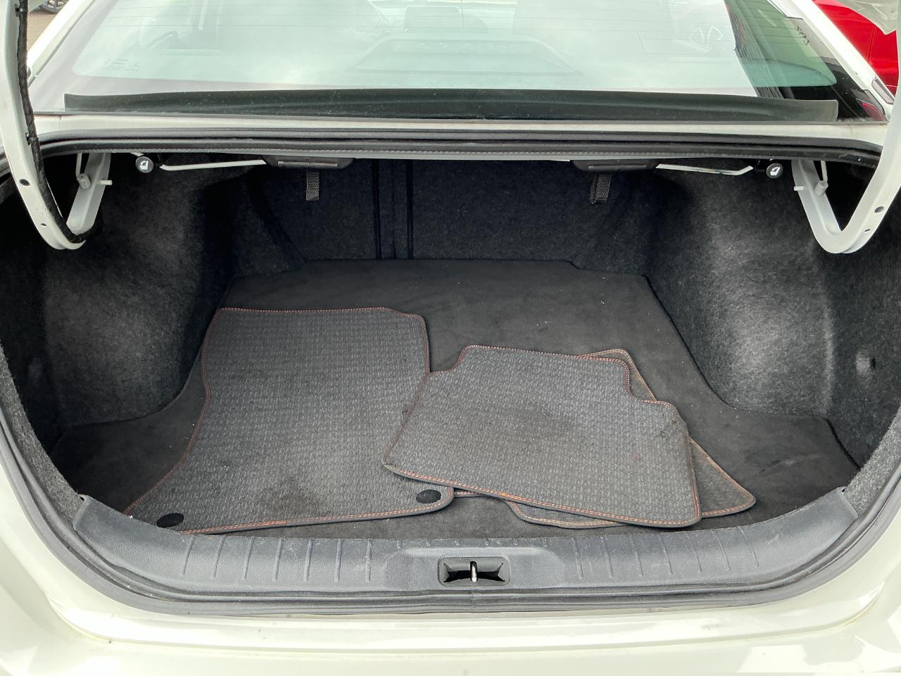 Nissan Altima 2.5 SR Sedan 2021