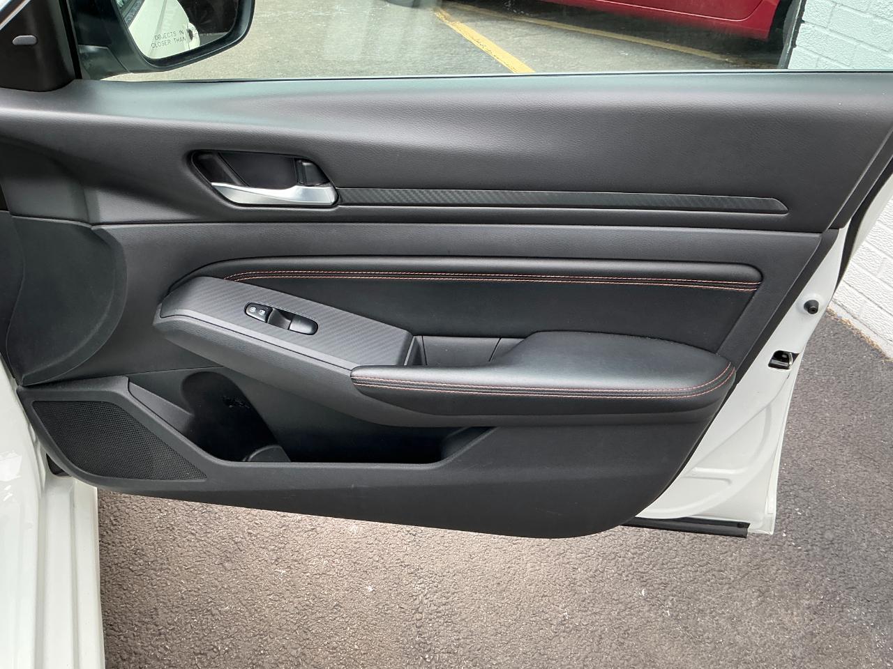 Nissan Altima 2.5 SR Sedan 2021