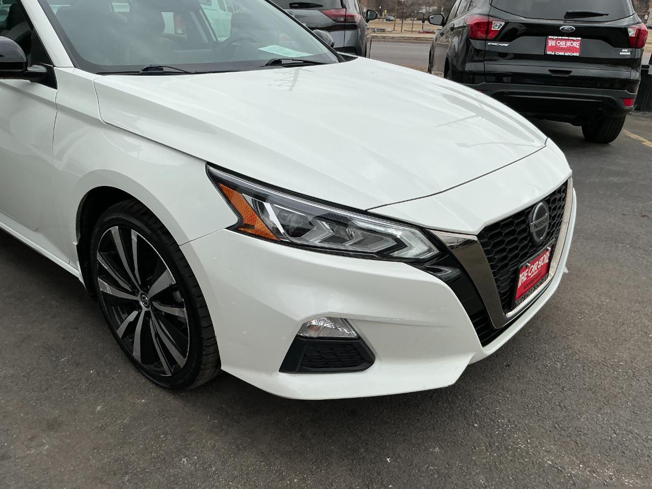 Nissan Altima 2.5 SR Sedan 2021