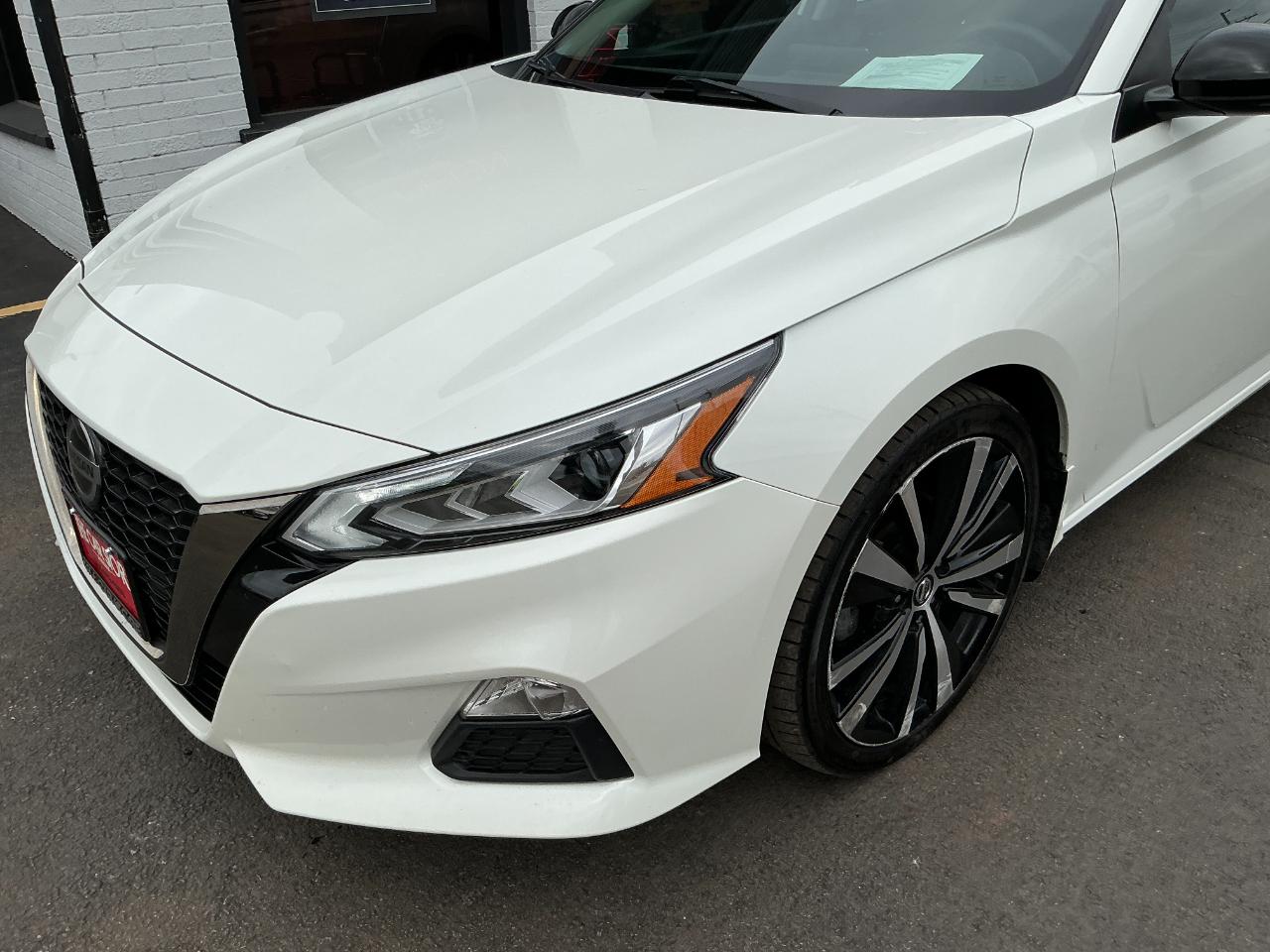 Nissan Altima 2.5 SR Sedan 2021