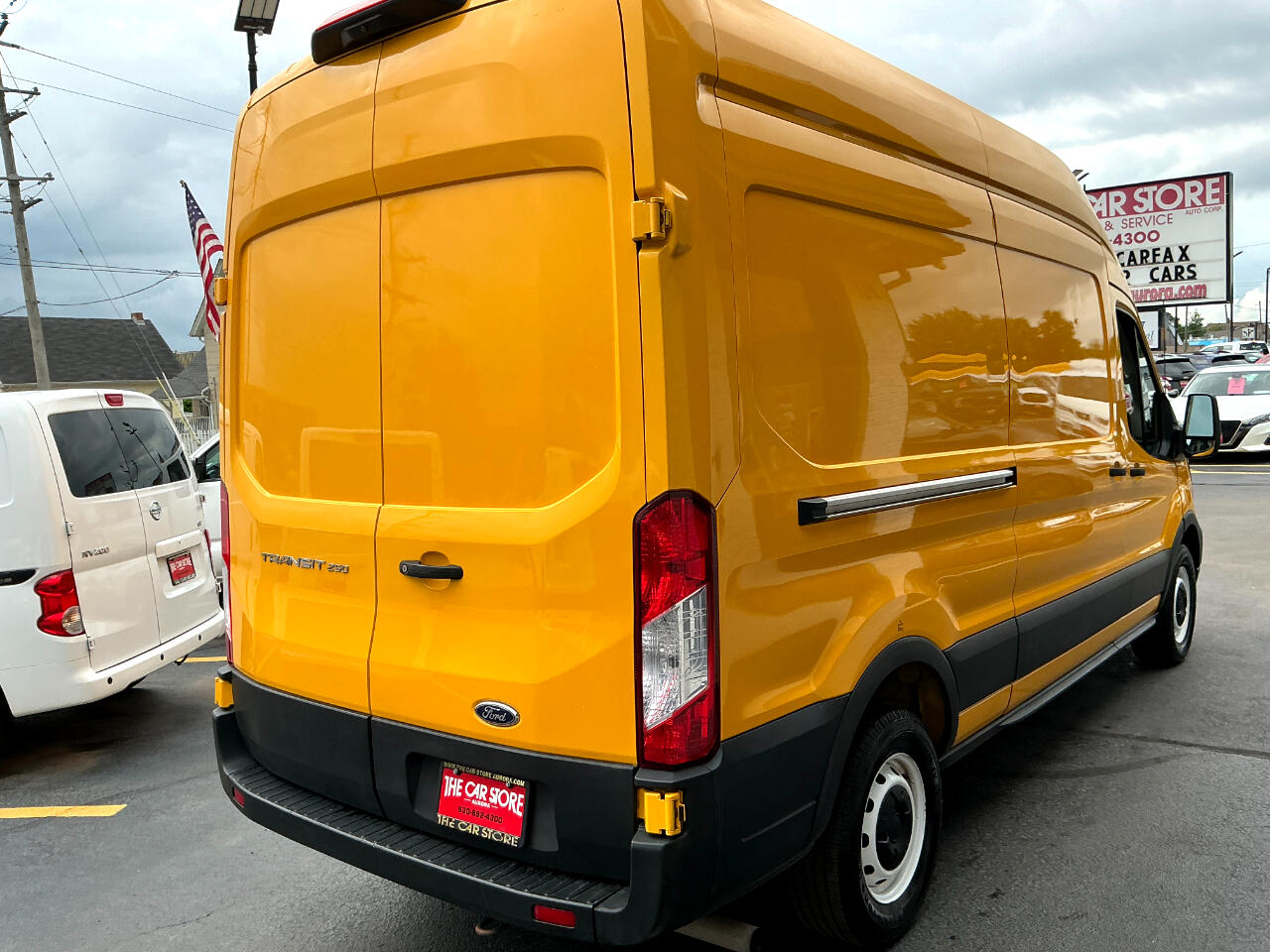 2021 Ford Transit Cargo Van photo 18