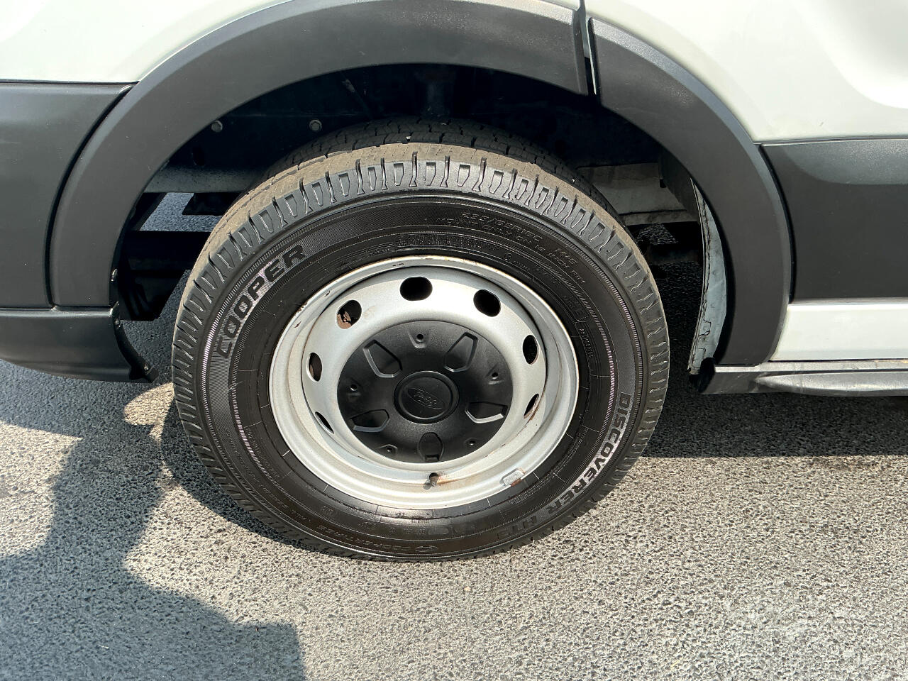 2019 Ford Transit Van photo 3