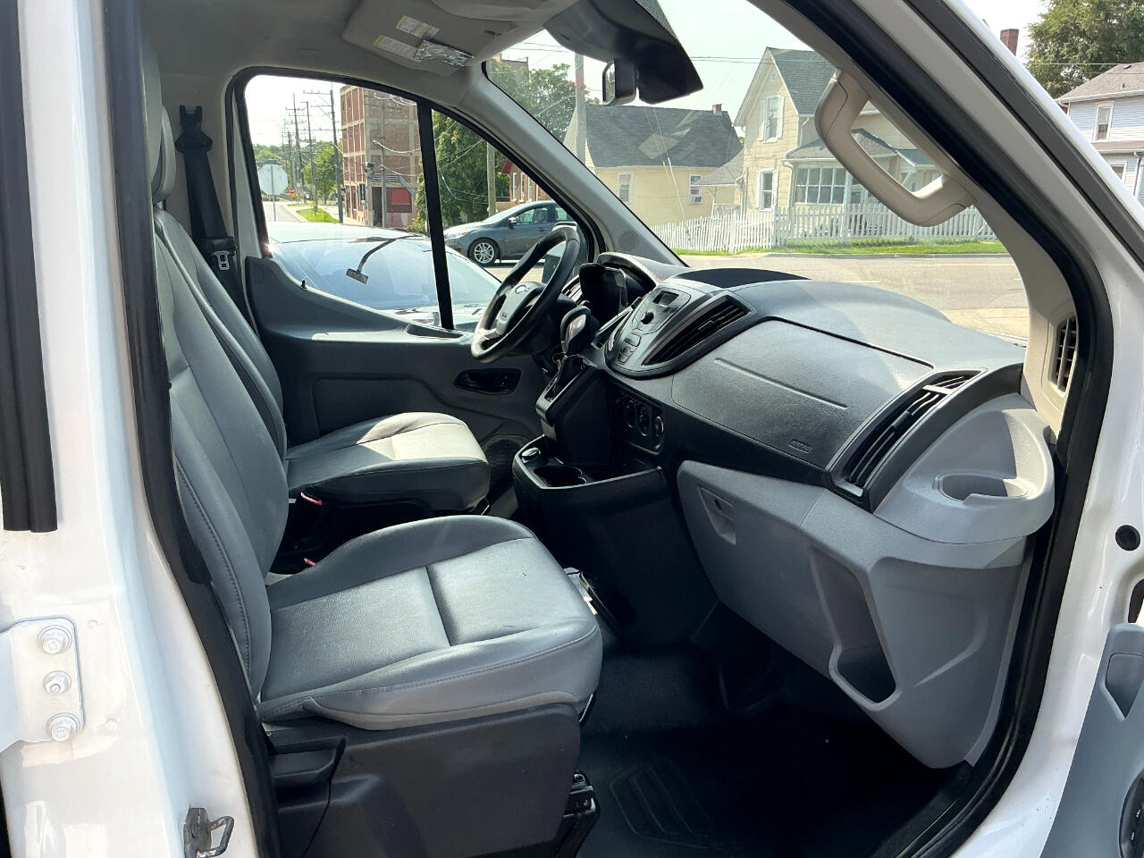 2019 Ford Transit Van photo 14