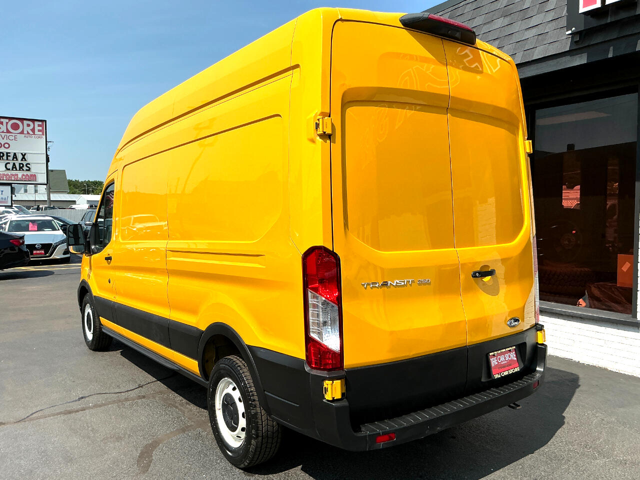 2021 Ford Transit Cargo Van photo 3