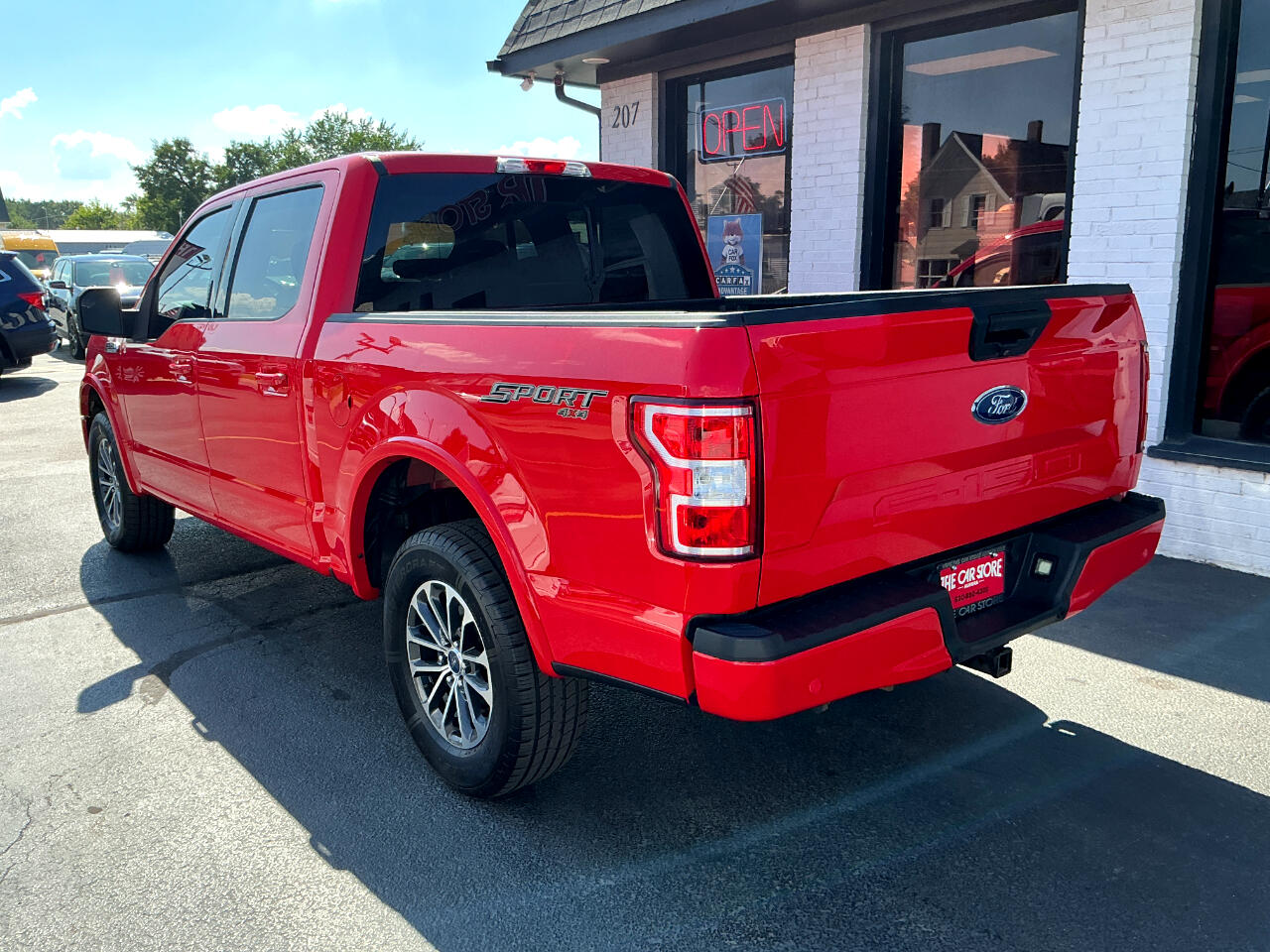 2019 Ford F-150 XLT photo 4