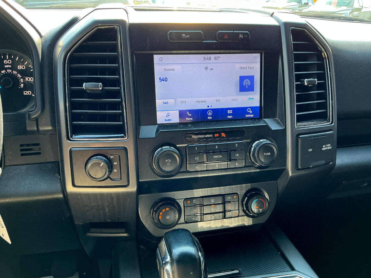 2019 Ford F-150 XLT photo 12