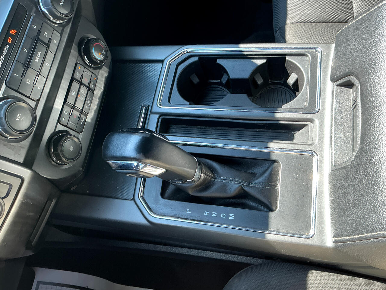 2019 Ford F-150 XLT photo 15