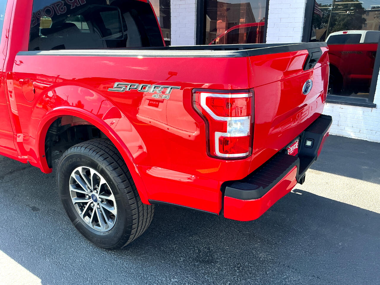 2019 Ford F-150 XLT photo 30