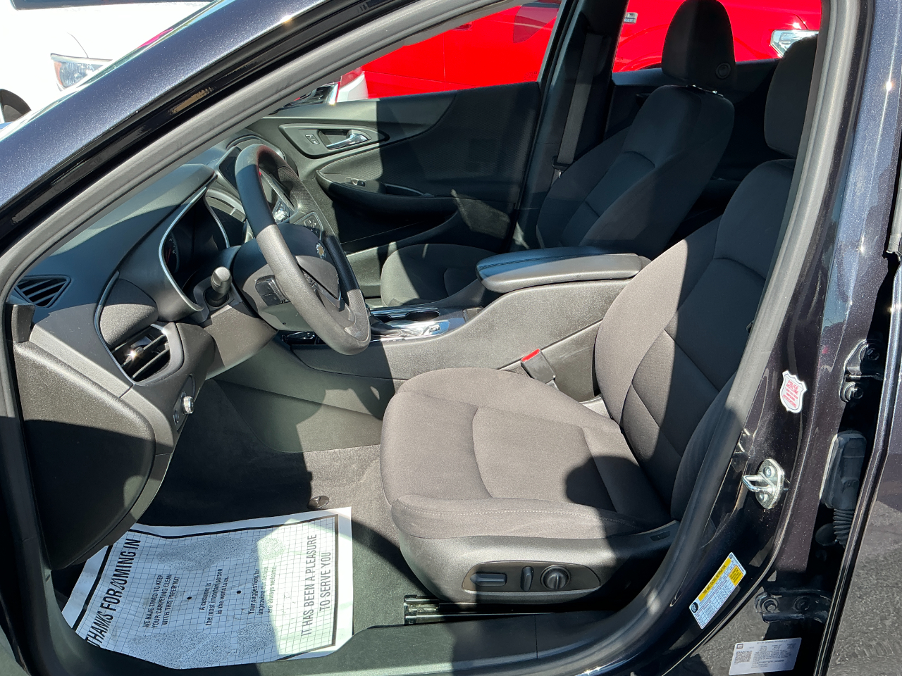 2023 Chevrolet Malibu 1LT photo 4