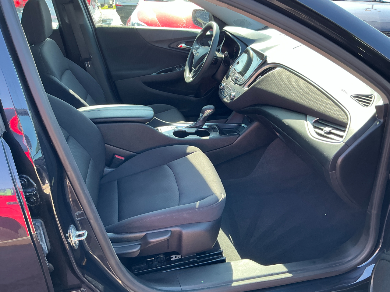 2023 Chevrolet Malibu 1LT photo 15