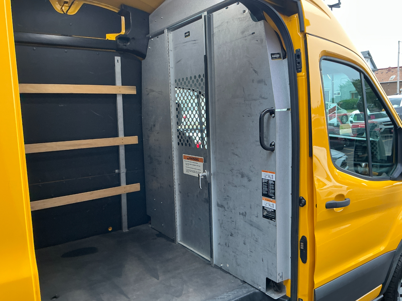 2021 Ford Transit Cargo Van photo 15