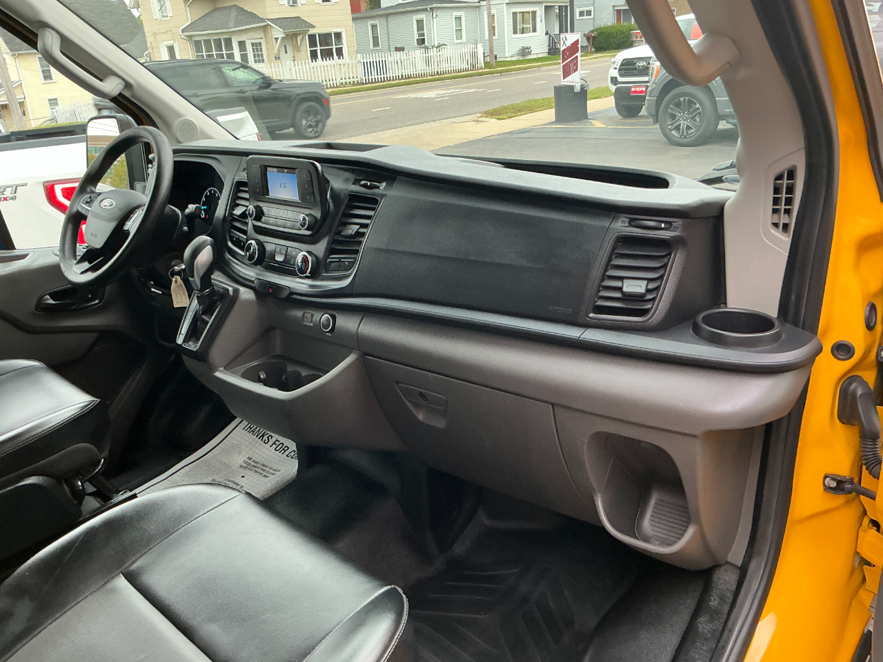 2021 Ford Transit Cargo Van photo 17