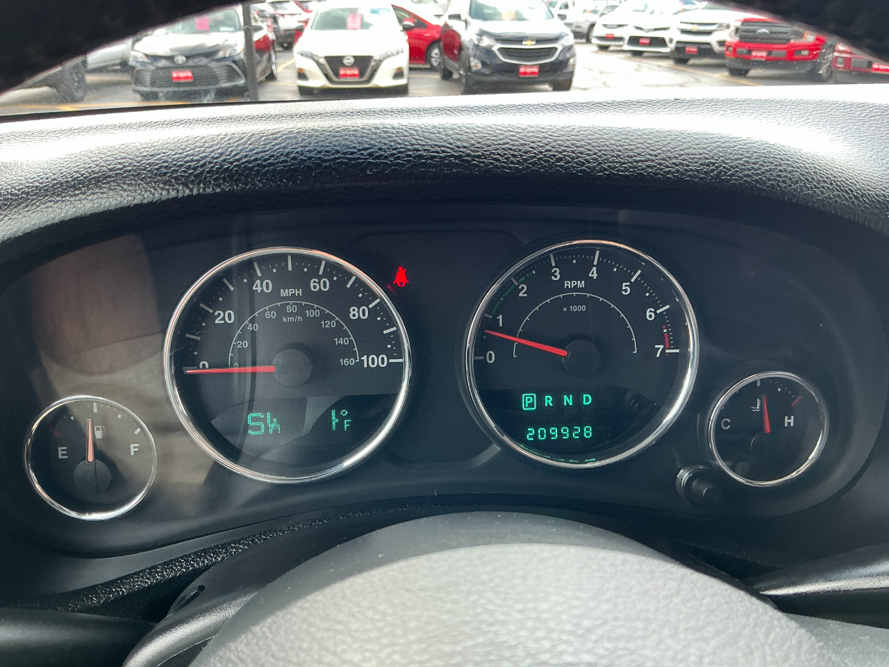 2013 Jeep Wrangler Sahara photo 11