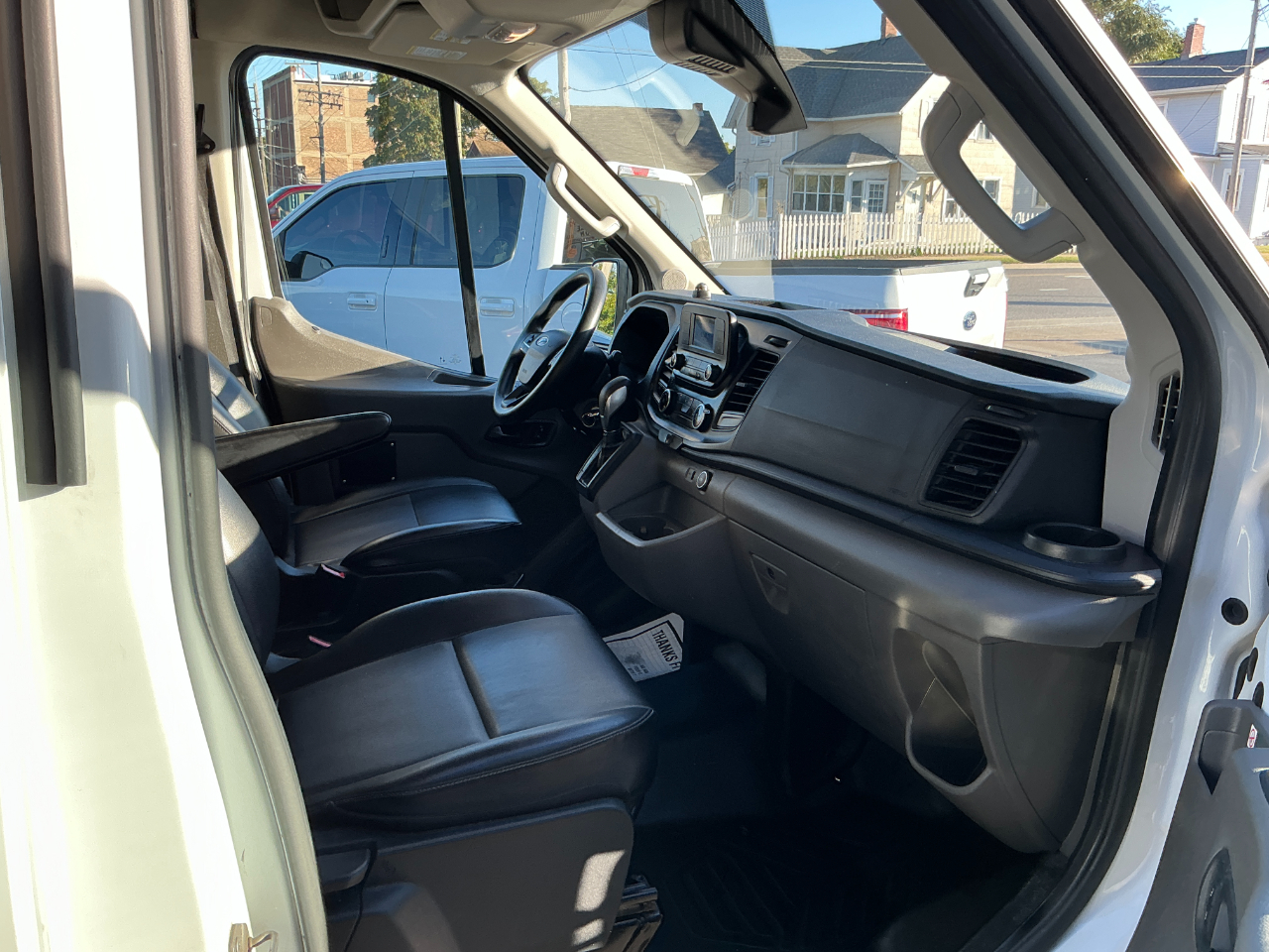 2020 Ford Transit Cargo Van photo 19