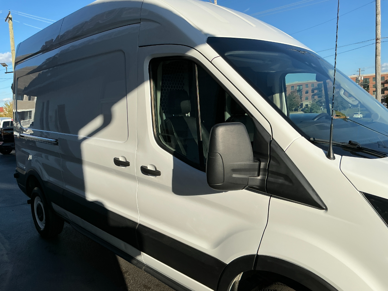 2020 Ford Transit Cargo Van photo 24