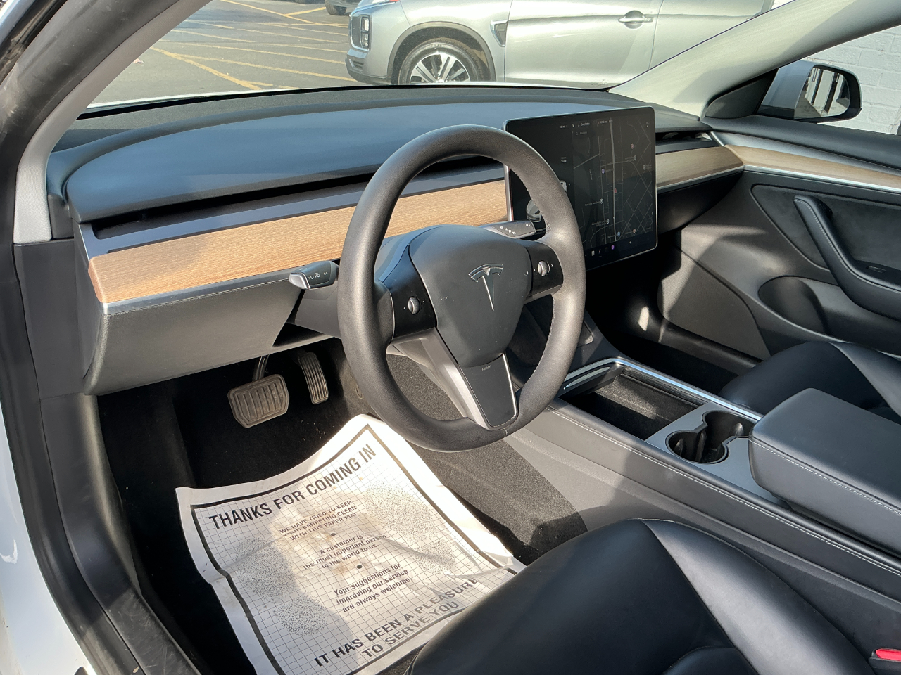 2021 Tesla Model 3 Standard Range Plus photo 9