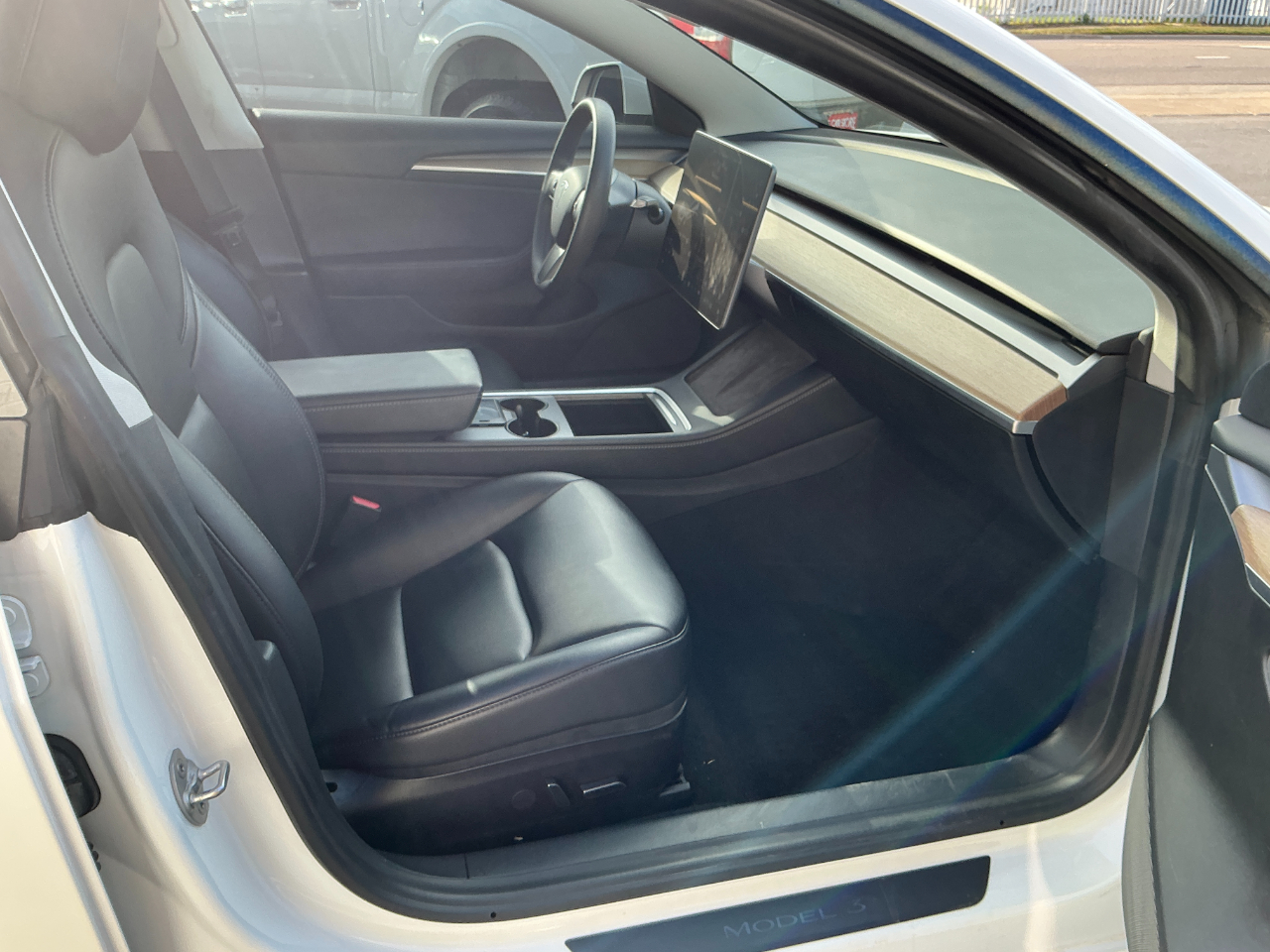 2021 Tesla Model 3 Standard Range Plus photo 14