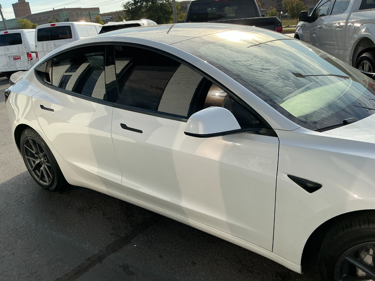 2021 Tesla Model 3 Standard Range Plus photo 19