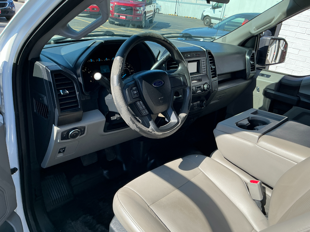 2015 Ford F-150 XL photo 8
