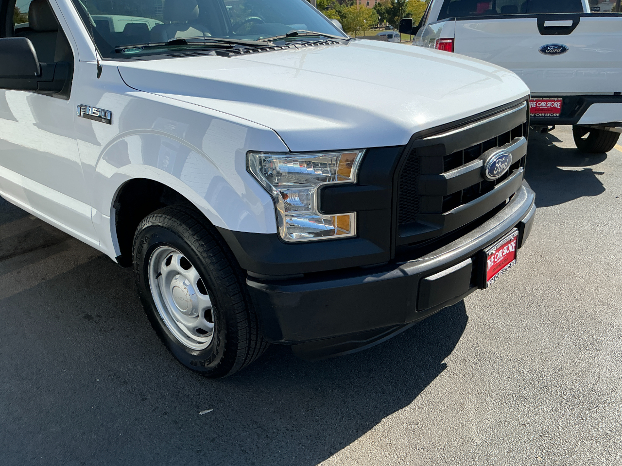 2015 Ford F-150 XL photo 16