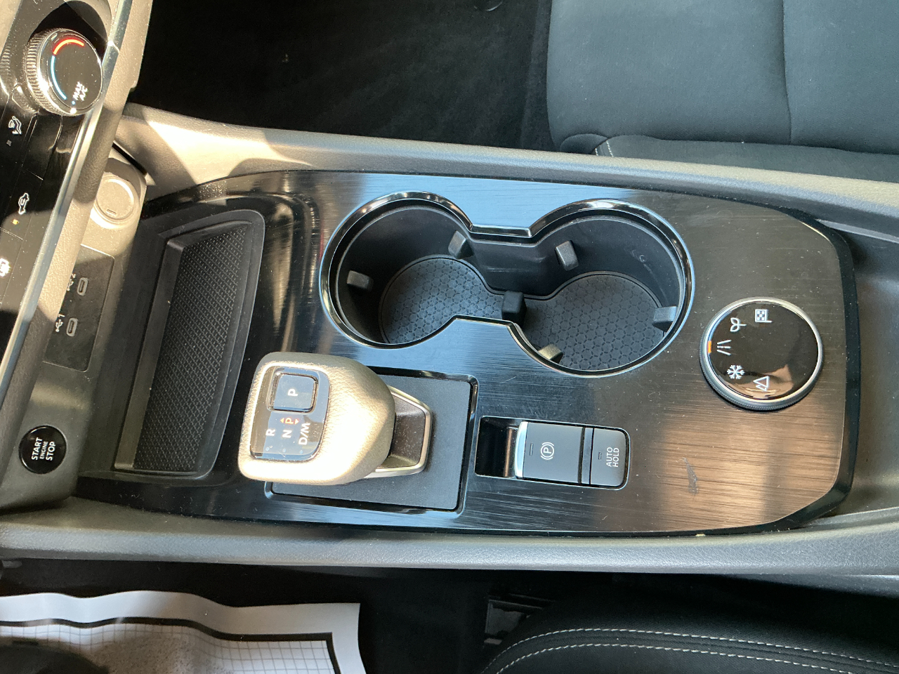 2024 Nissan Rogue S photo 11