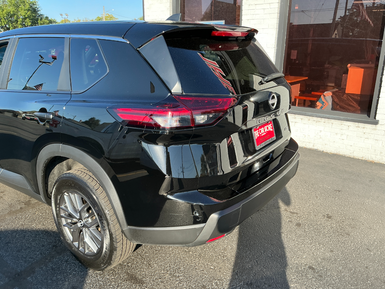 2024 Nissan Rogue S photo 24