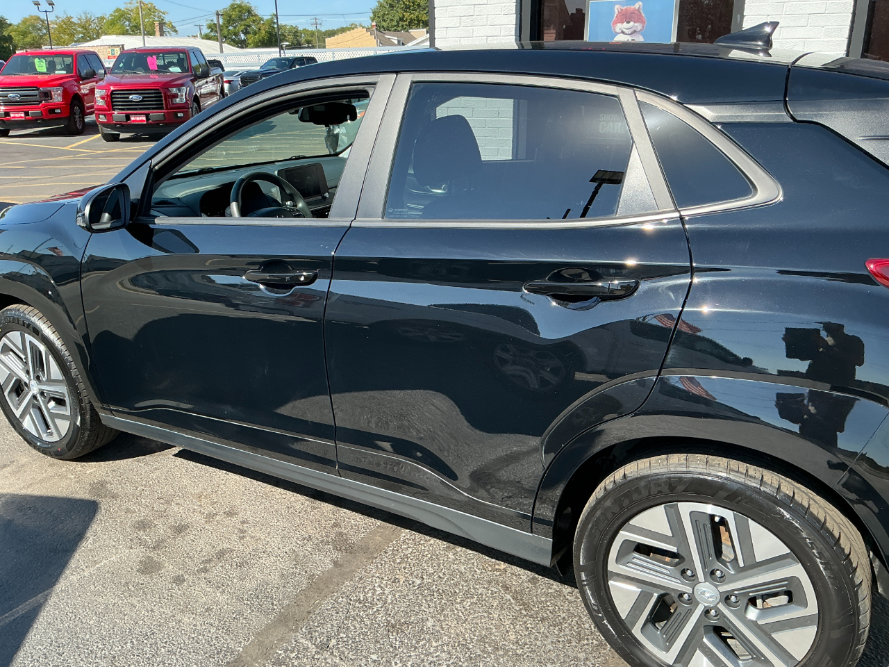 2023 Hyundai Kona SE photo 23