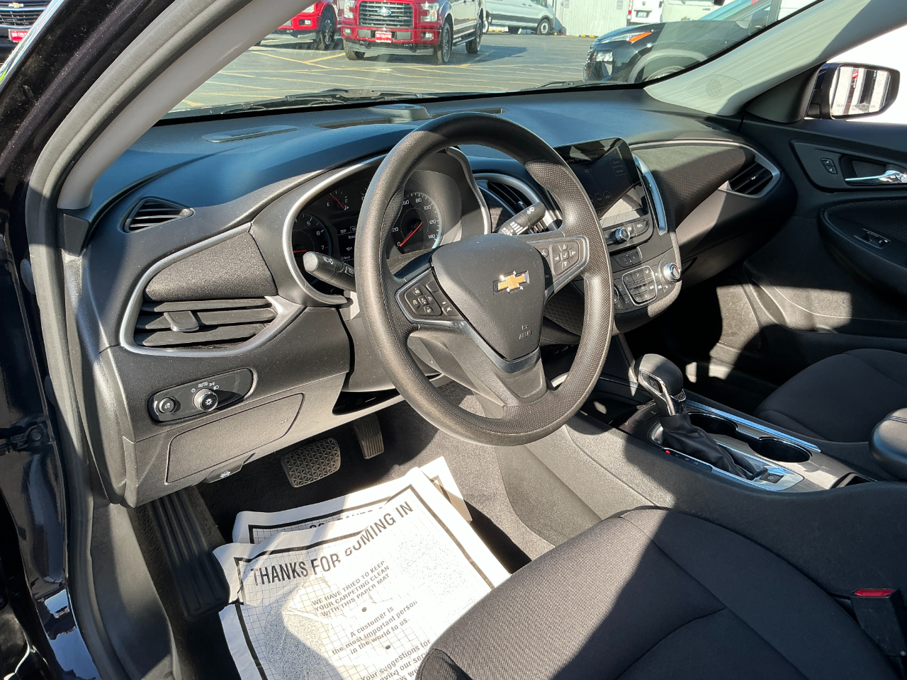 2023 Chevrolet Malibu 1LT photo 4