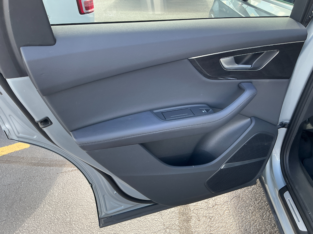 2024 Audi Q7 Premium Plus photo 18