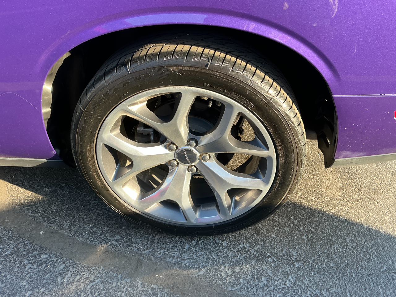2016 Dodge Challenger SXT photo 6