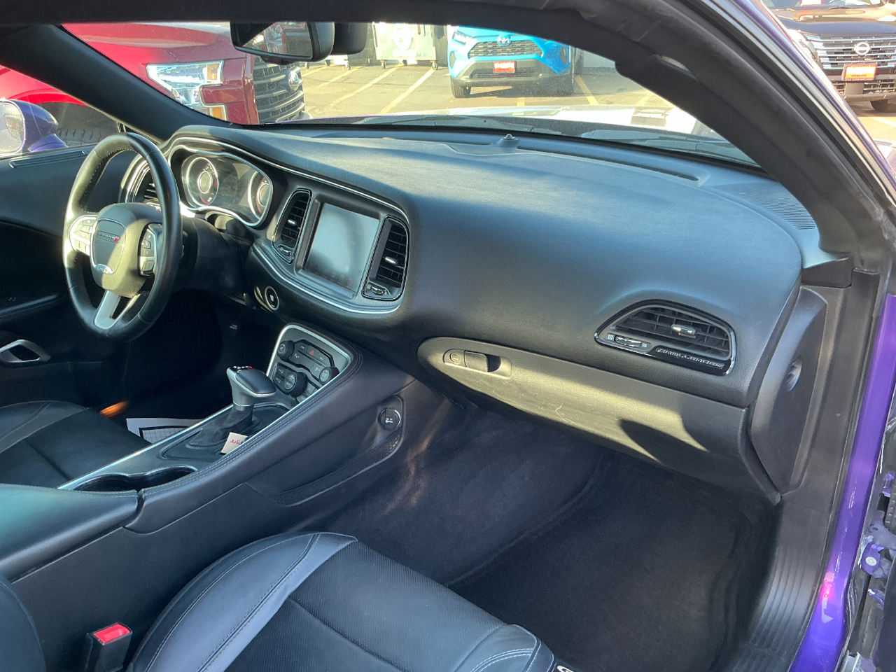 2016 Dodge Challenger SXT photo 20