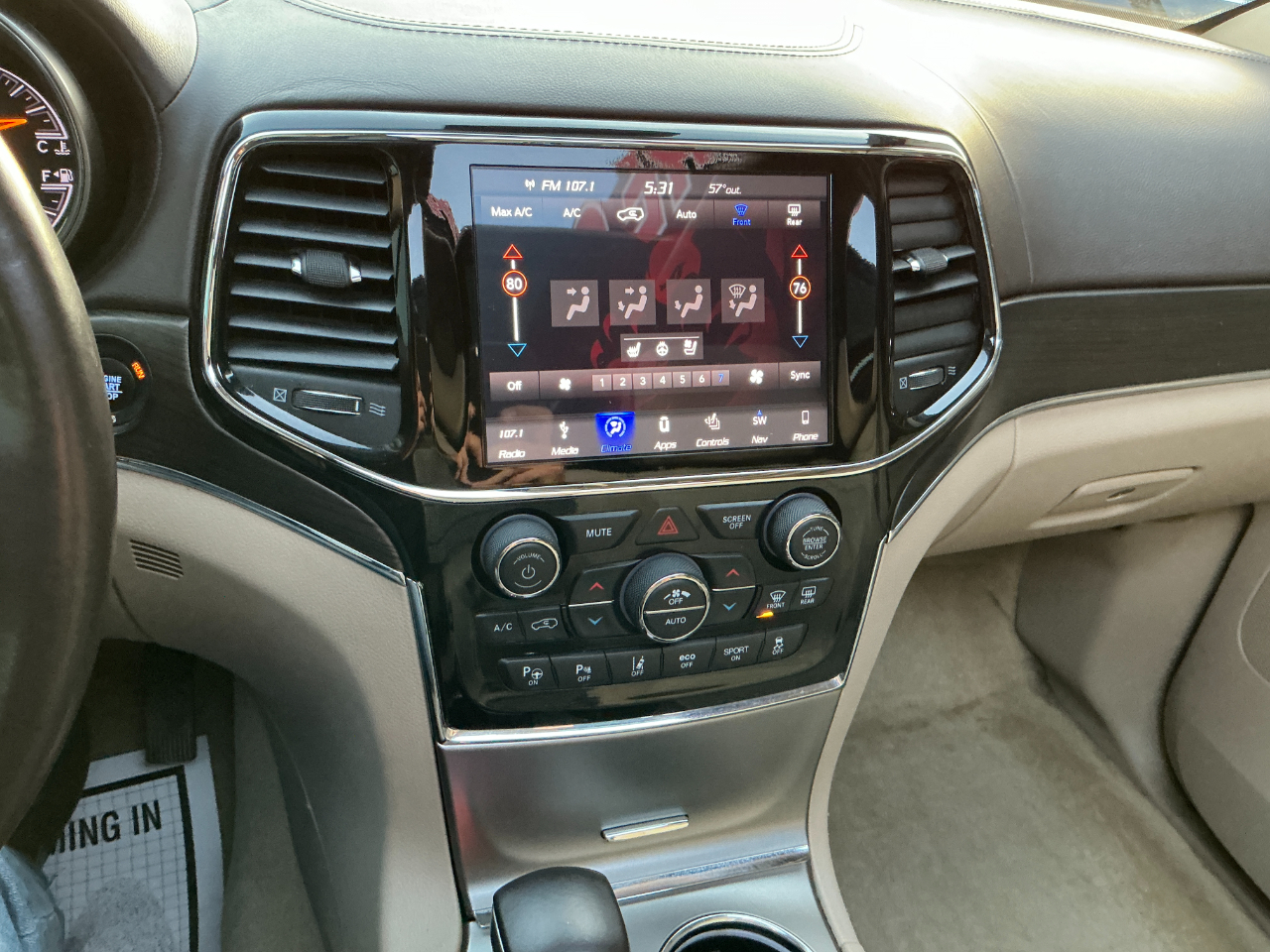 Jeep Grand Cherokee Overland 4x4 2019 Jeep Grand Cherokee Overland 4x4 2019