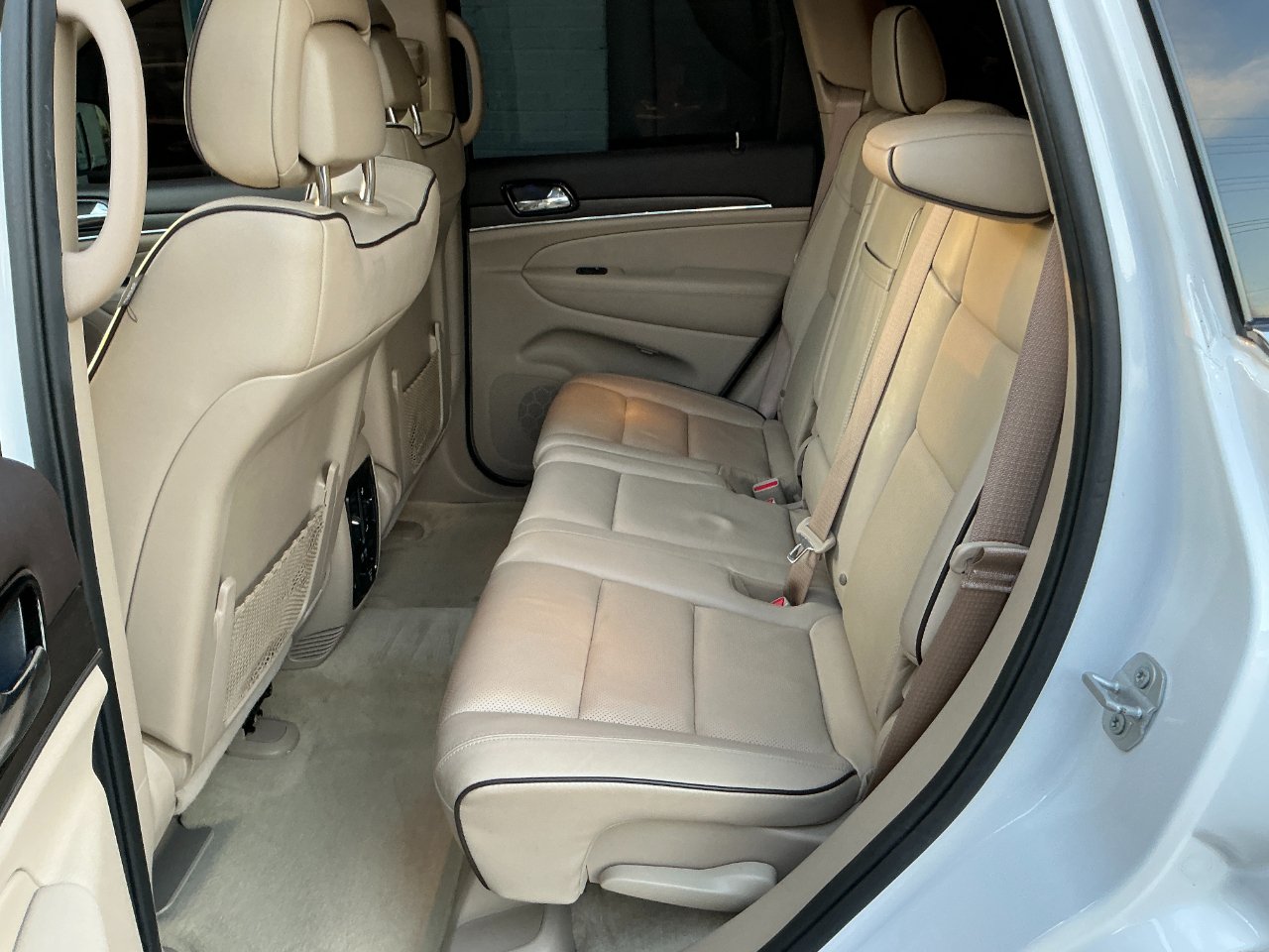 Jeep Grand Cherokee Overland 4x4 2019 Jeep Grand Cherokee Overland 4x4 2019