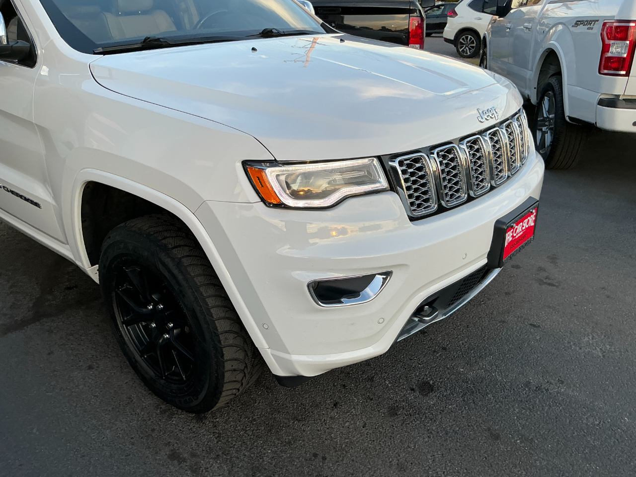 Jeep Grand Cherokee Overland 4x4 2019 Jeep Grand Cherokee Overland 4x4 2019