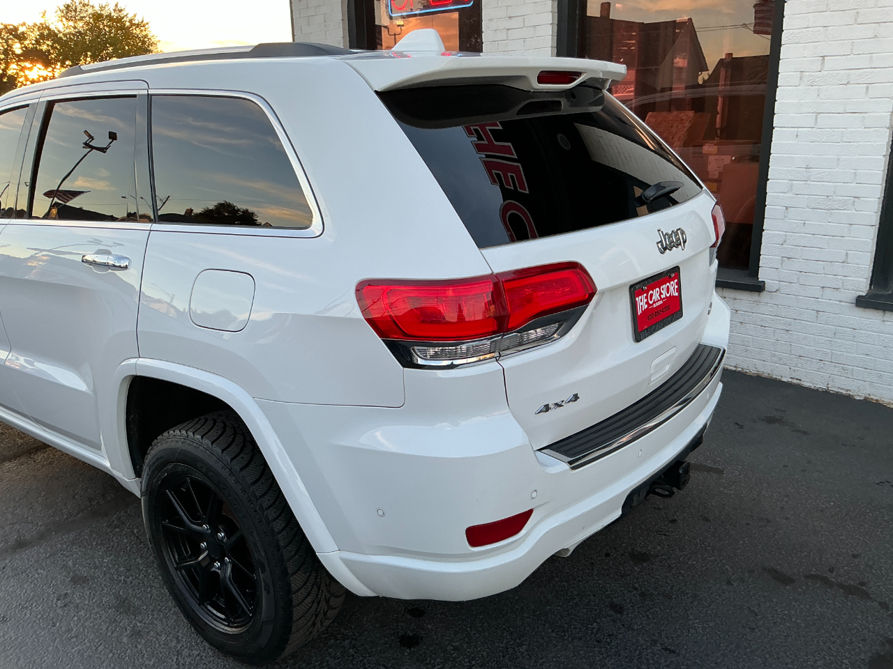 Jeep Grand Cherokee Overland 4x4 2019 Jeep Grand Cherokee Overland 4x4 2019