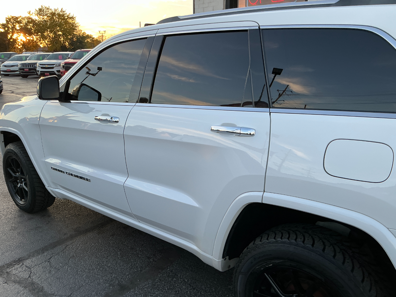 Jeep Grand Cherokee Overland 4x4 2019 Jeep Grand Cherokee Overland 4x4 2019