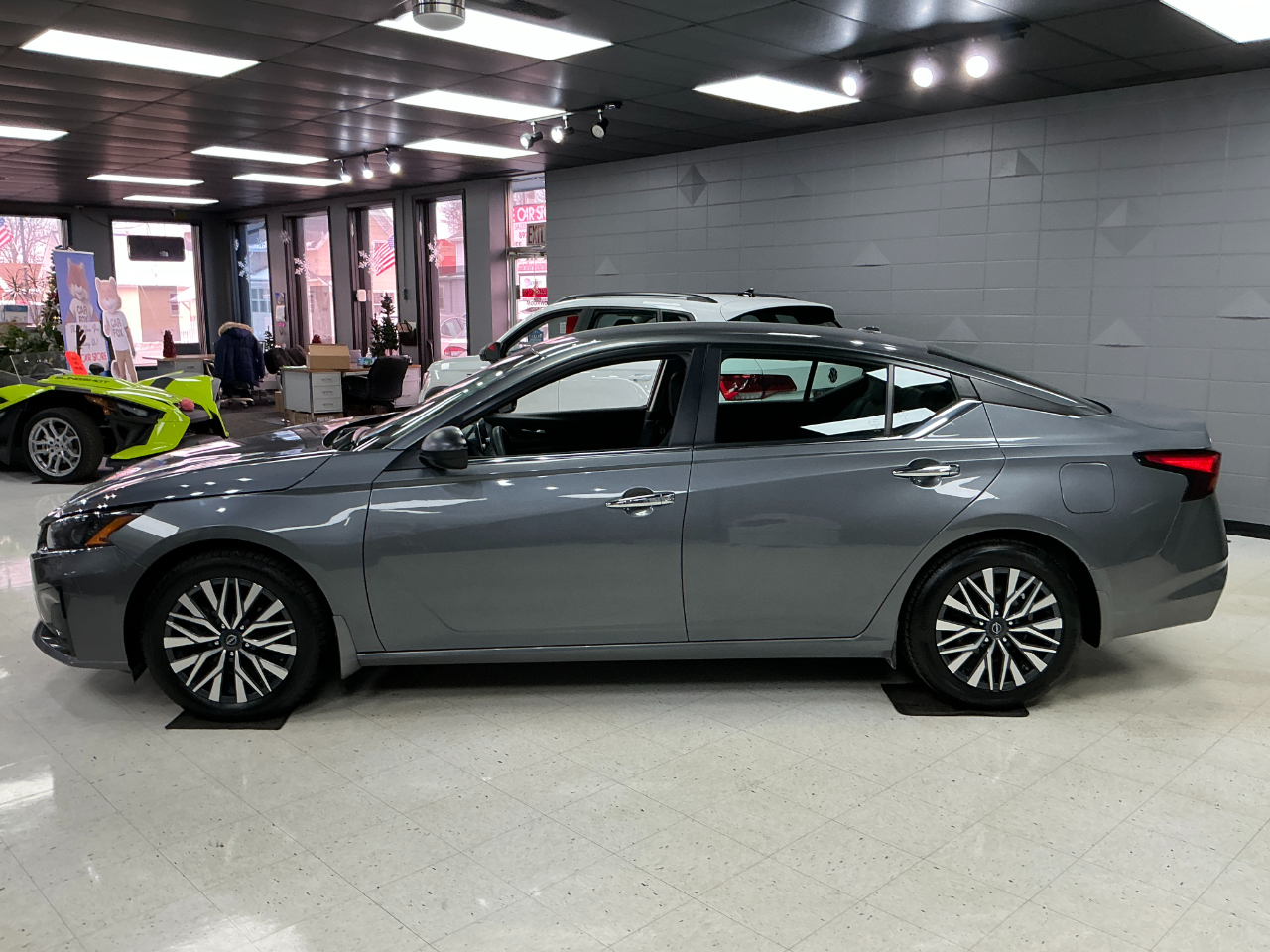 Nissan Altima 2.5 SV Sedan 2024