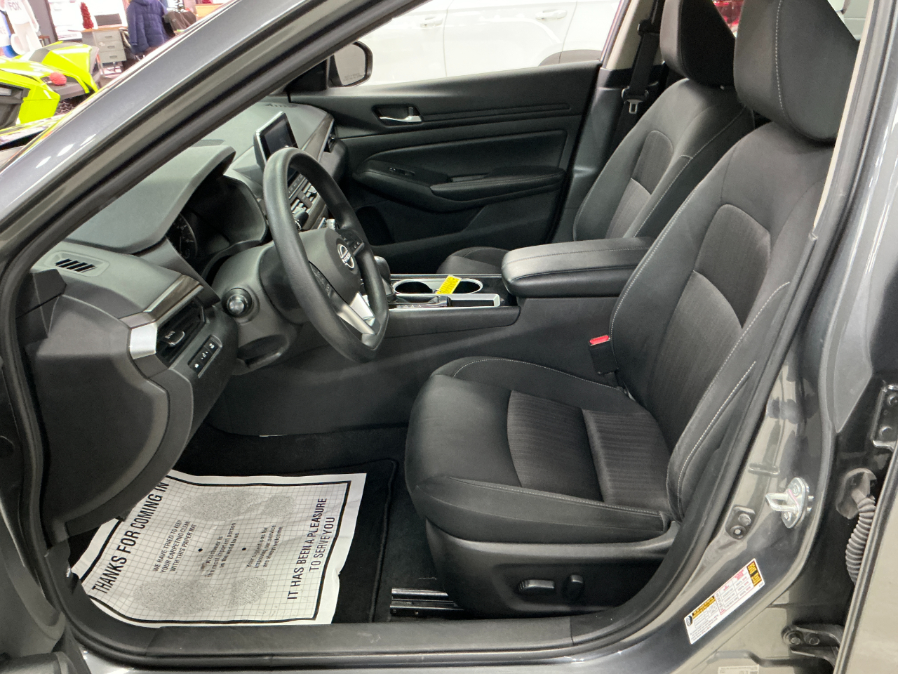 Nissan Altima 2.5 SV Sedan 2024