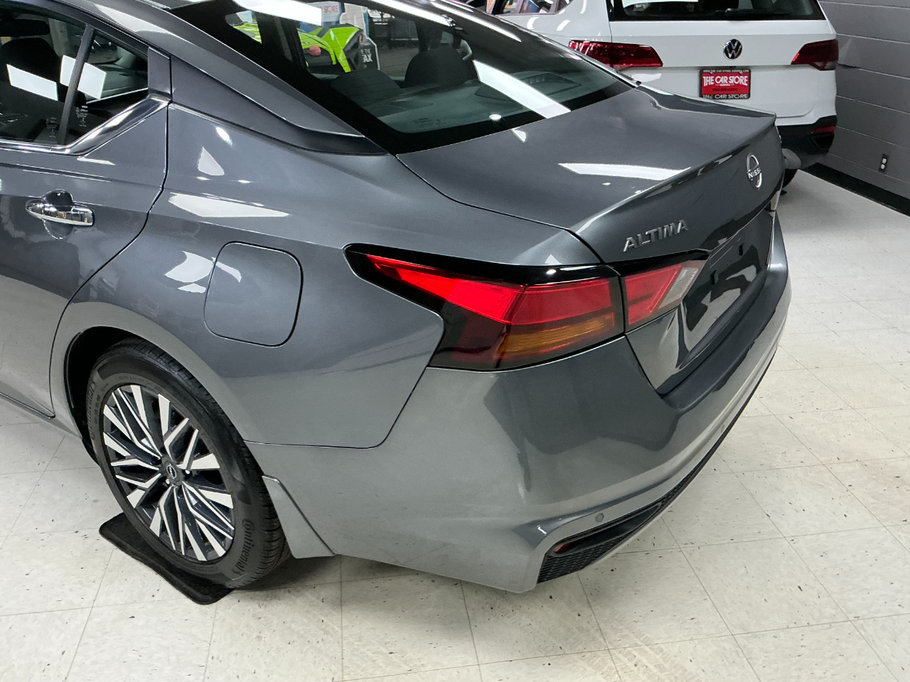 Nissan Altima 2.5 SV Sedan 2024