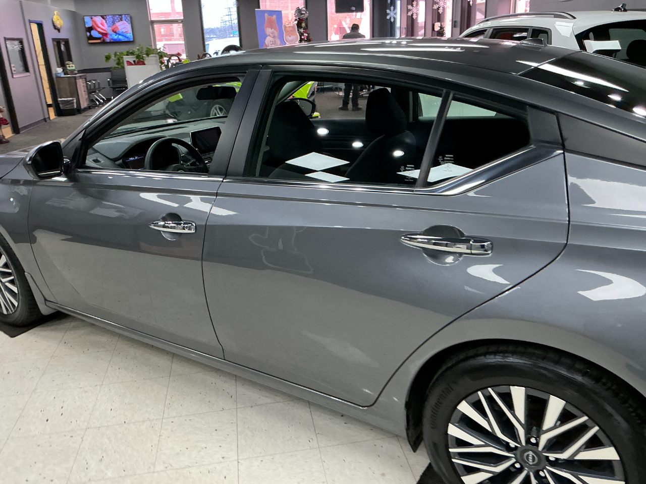 Nissan Altima 2.5 SV Sedan 2024