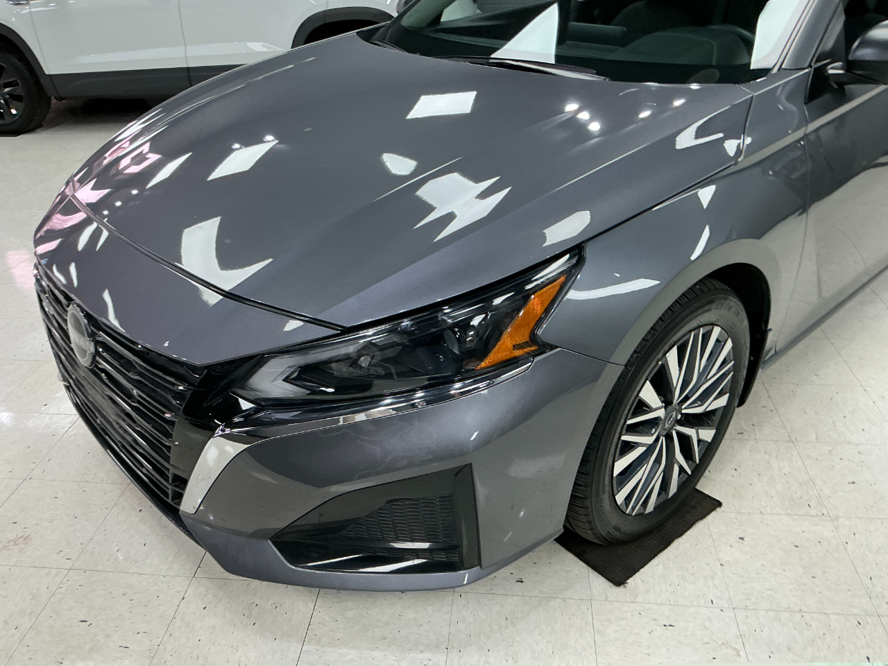 Nissan Altima 2.5 SV Sedan 2024